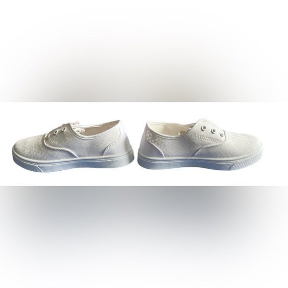 NWT Compries ROBIN WHITE shoes - Picture 6 of 13